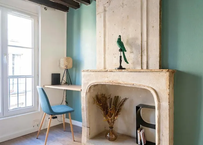 Charming - Rue Froide * Caen